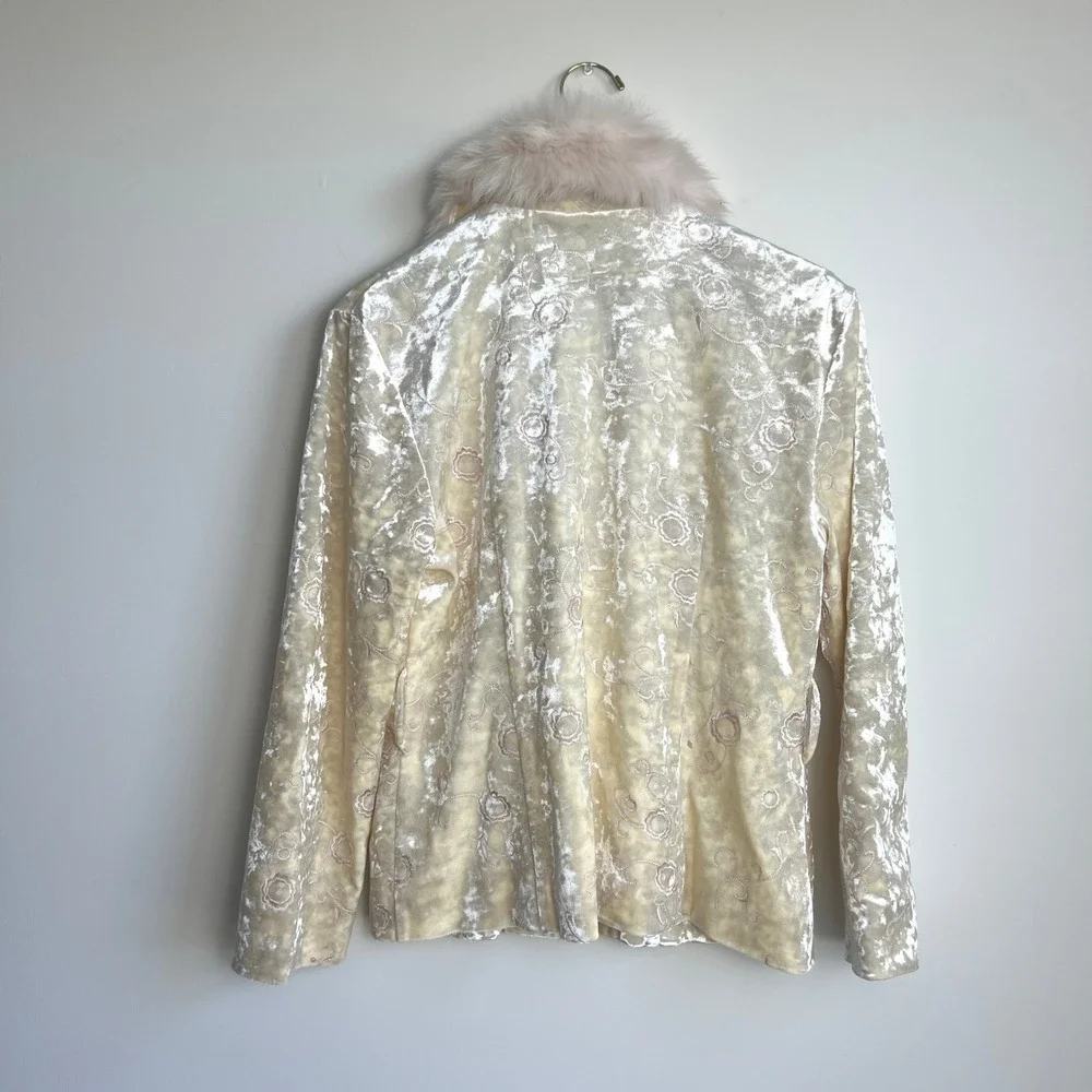 Y2k 2000s Velvet floral Embroidered Faux Fur Collar Coat 70s‎ Boho Glam Vibes